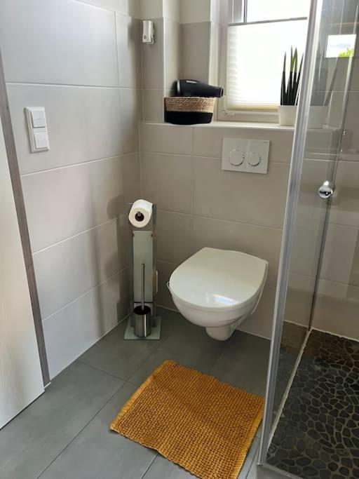 Appartement Buechensaal Mit Stellplatz Erlensee Bagian luar foto