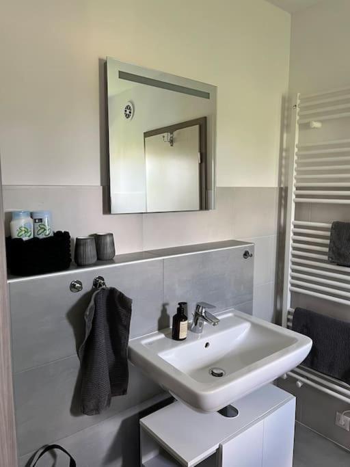 Appartement Buechensaal Mit Stellplatz Erlensee Bagian luar foto