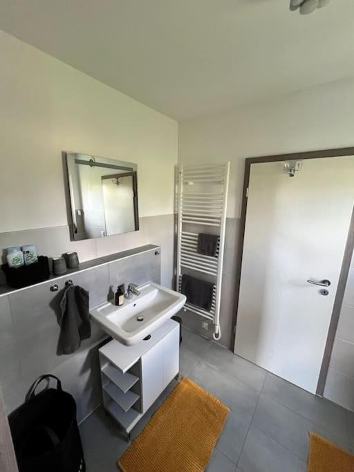 Appartement Buechensaal Mit Stellplatz Erlensee Bagian luar foto