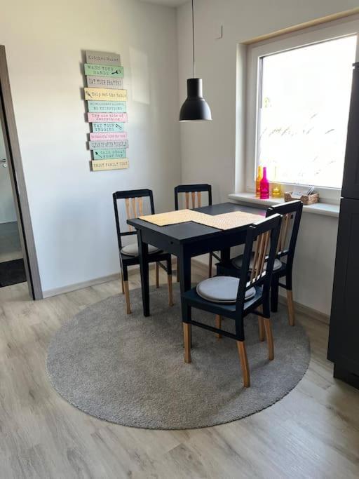 Appartement Buechensaal Mit Stellplatz Erlensee Bagian luar foto
