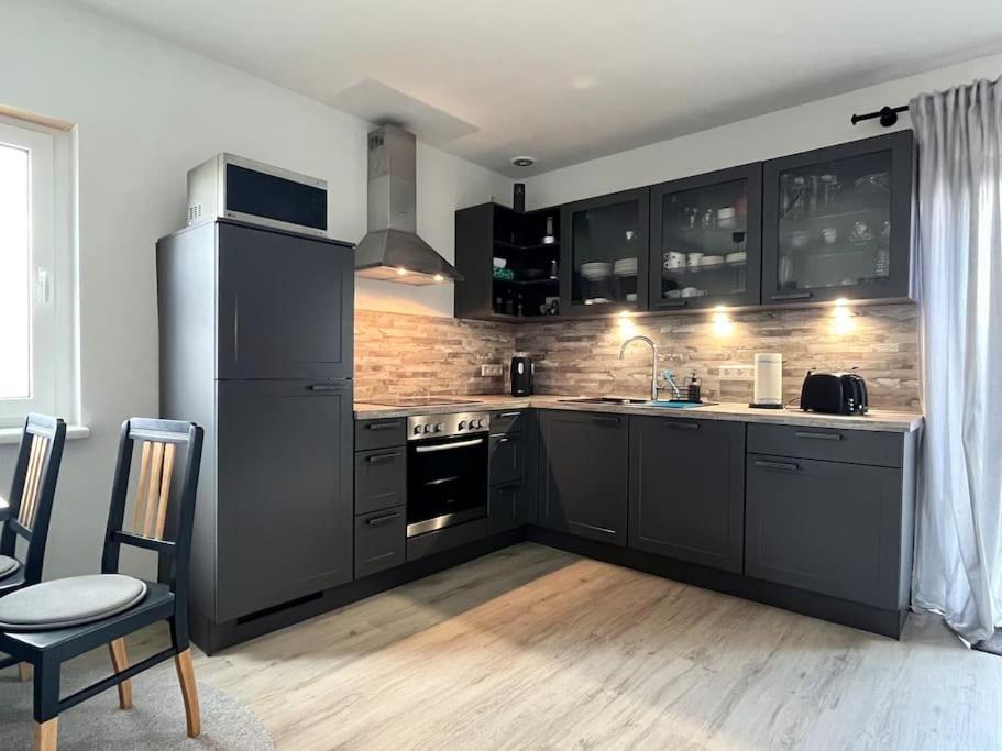 Appartement Buechensaal Mit Stellplatz Erlensee Bagian luar foto